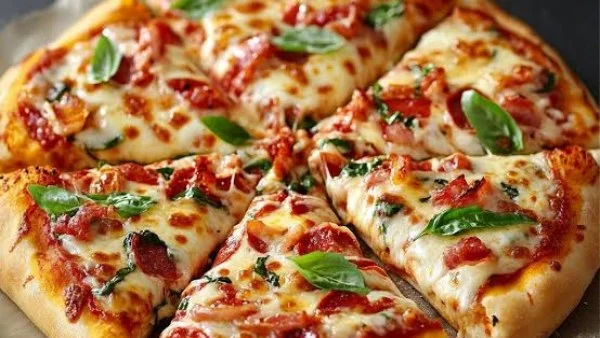 طريقة تحضير عجينة البيتزا الإيطالية بدون زيت