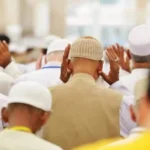 حكم فوات بعض التكبيرات في صلاة الجنازة