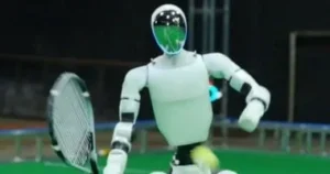 روبوت صيني يتعلم التنس خلال 5 ساعات
