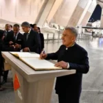 رئيس جمهورية تتارستان يزور المتحف المصري الكبير