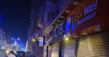 غلق 43 منشأة تجارية بأسيوط لمخالفة مواعيد الإغلاق