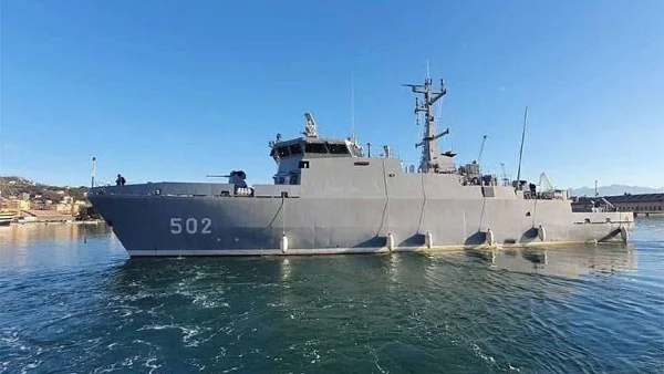 كاسحتي ألغام أمريكيتين تغادران اليابان نحو الشرق الأوسط