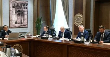 مدبولي يلتقي مدير "روسآتوم" لبحث مشروع الضبعة النووي