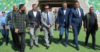 تفقد محافظ بورسعيد سير الأعمال في استاد النادي المصري