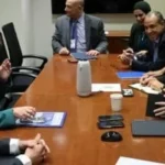 وزير الخارجية يلتقي المدير المنتدب للوكالة الدولية لضمان الاستثمار