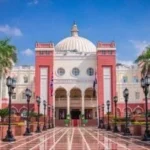 أمير رومانيا يزور الجامعة البريطانية في مصر