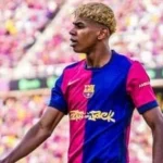 أتلتيكو مدريد يتقدم على برشلونة في أول شوط مثير