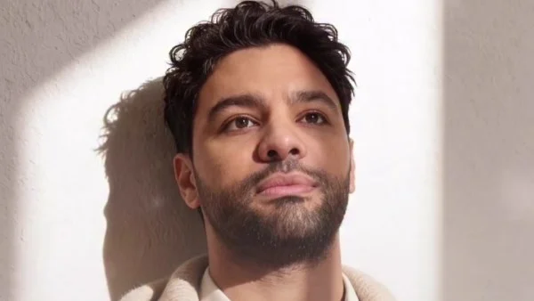 أحمد جمال يطرح أغنية "مش هلومه" ويحتفل بعيد ميلاده