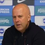 سلوت ينتقد التحكيم بعد وداع ليفربول لدوري الأبطال