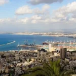 أوكرانيا تطلب من إسرائيل احتجاز سفينة روسية في حيفا