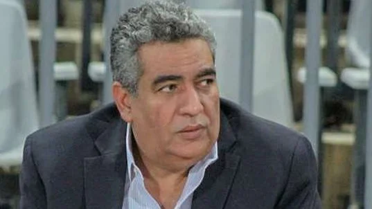 أحمد مجاهد يرد بهدوء على الانتقادات الموجهة له