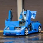 بوجاتي EB110 النادرة تعود بعد 25 عامًا