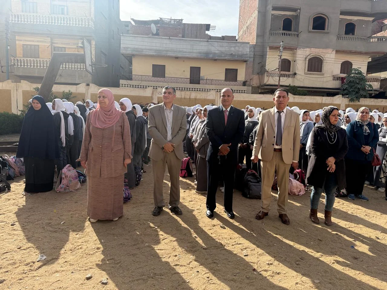 جولات ميدانية لتحسين العملية التعليمية بالسنبلاوين