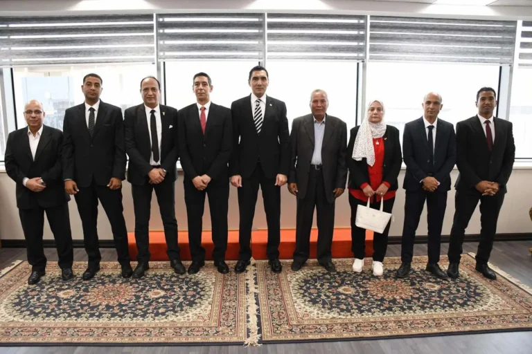 وزير الرياضة يستقبل مجلس إدارة ألعاب القوى المصري