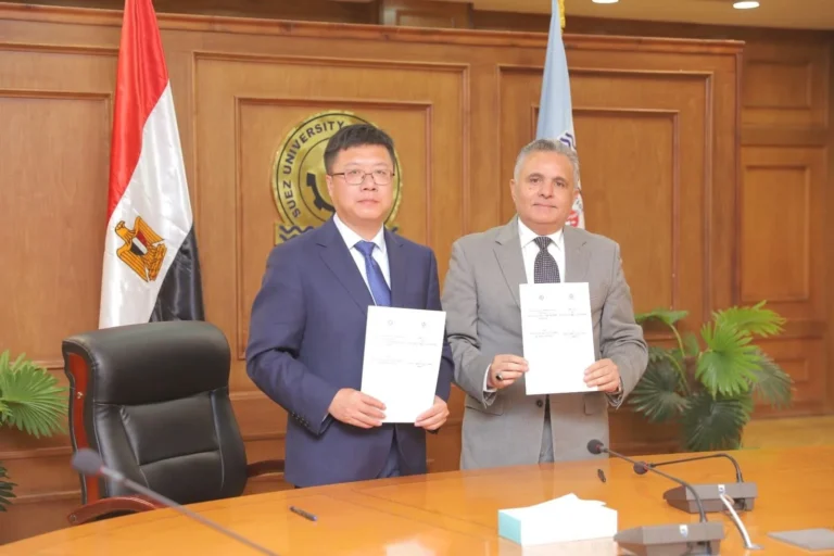 تعاون بين جامعتي السويس ونورث ويست الصينية