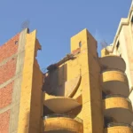 حملة إزالة مخالفات البناء بحي الهرم