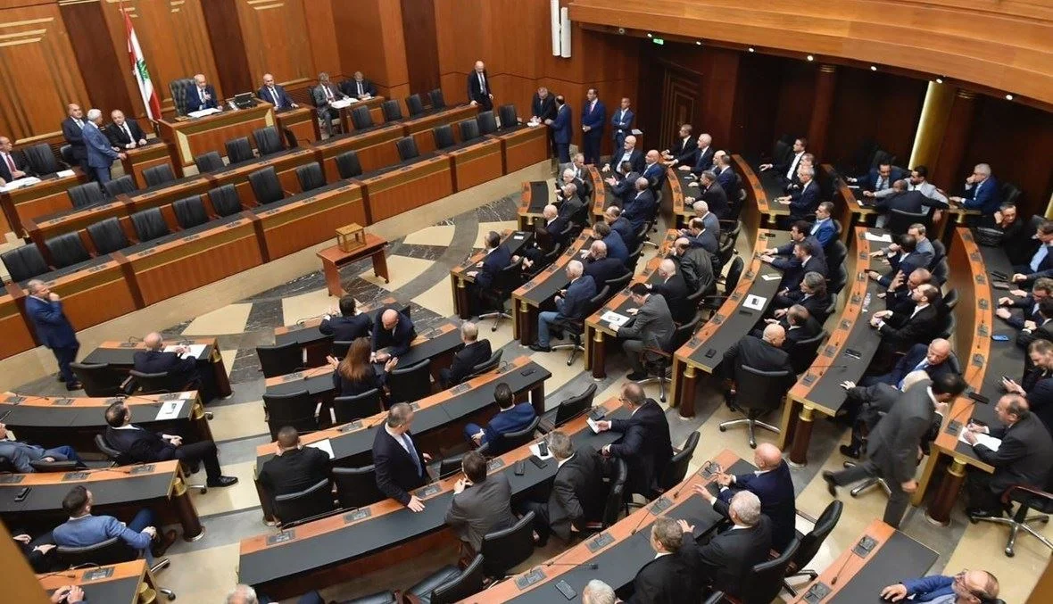 حسم الخلافات الداخلية ضرورة قبل مفاوضات واشنطن