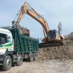 حملة لإزالة مخلفات البناء في بورسعيد