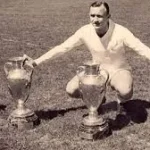 وفاة خوسيه إيميليو سانتاماريا نجم ريال مدريد عن 96 عاماً