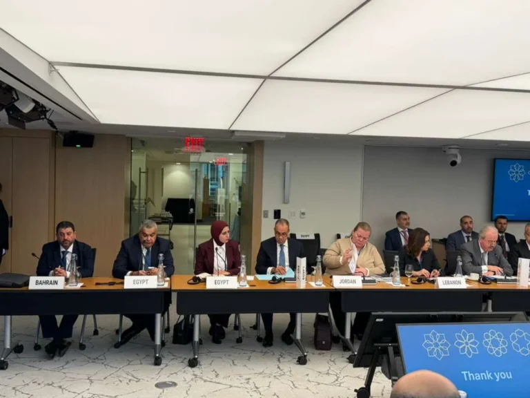 وزير الخارجية يتناول التداعيات الاقتصادية للصراع في الشرق الأوسط