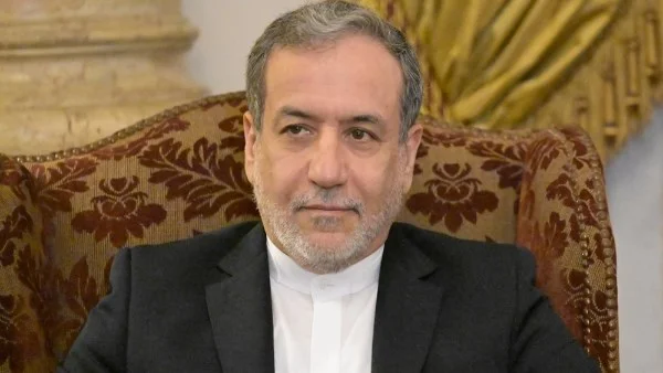 العبور عبر مضيق هرمز: أسبوعان من التنسيق الإيراني