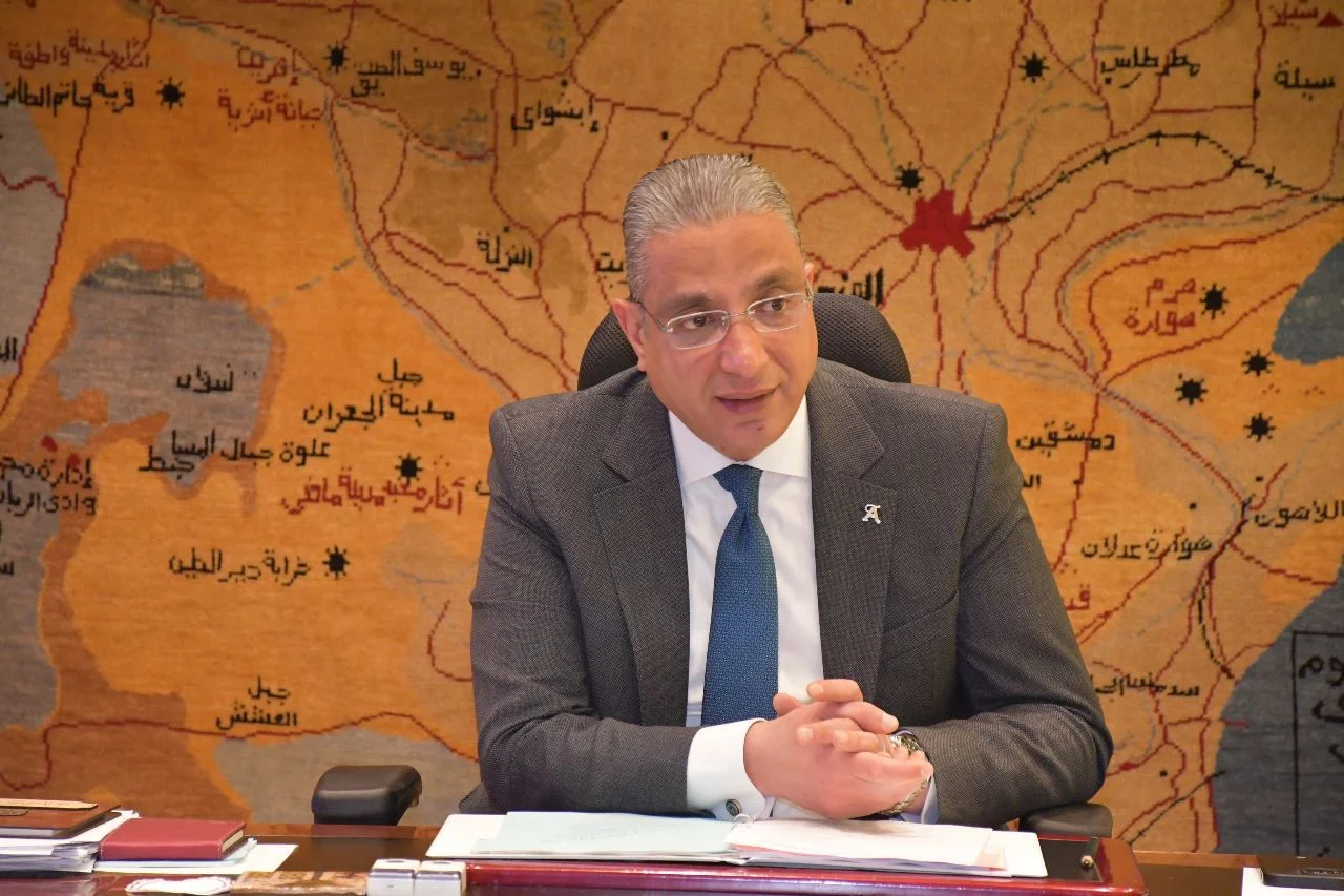 محافظ الجيزة يراقب مشروعات إمبابة التنموية