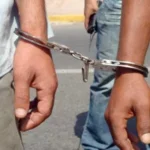 حبس سائق ميكروباص هدد راكبًا بسلاح أبيض في القاهرة