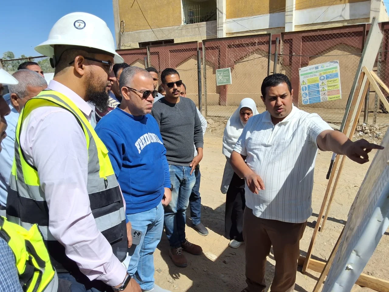 تكليف رئيس مياه الفيوم بالتسريع في مشروعات الصرف الصحي