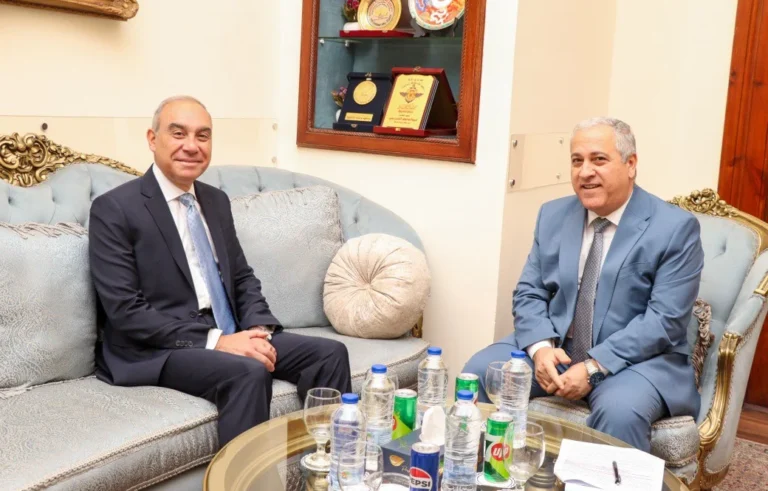 لقاء الشوربجي بالسفير علاء يوسف لتعزيز التعاون الإعلامي