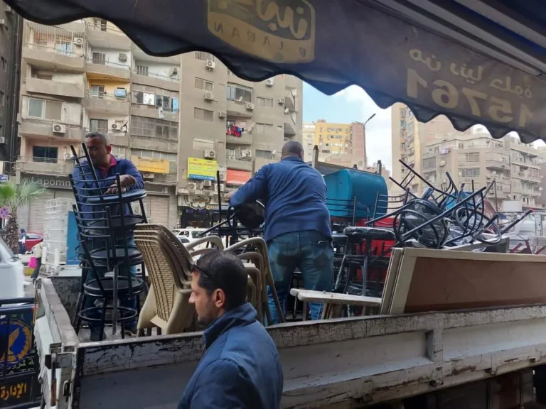 جهود مكثفة لرفع إشغالات شارع 135 بشبرا الخيمة