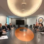 وزير الاستثمار يبحث الشراكة الاقتصادية مع DFC الأمريكية