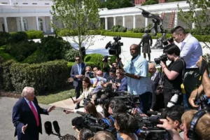 ترامب: إيران ملتزمة بعدم تخصيب اليورانيوم