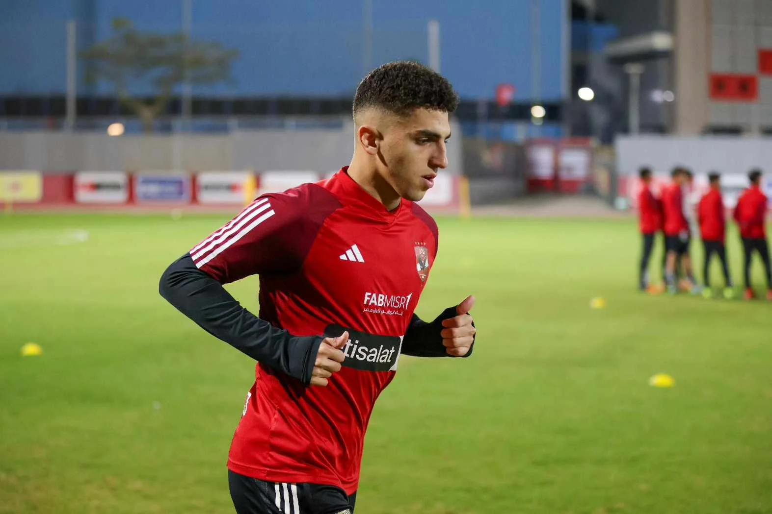 كوكا ينضم للتدريبات الجماعية للنادي الأهلي