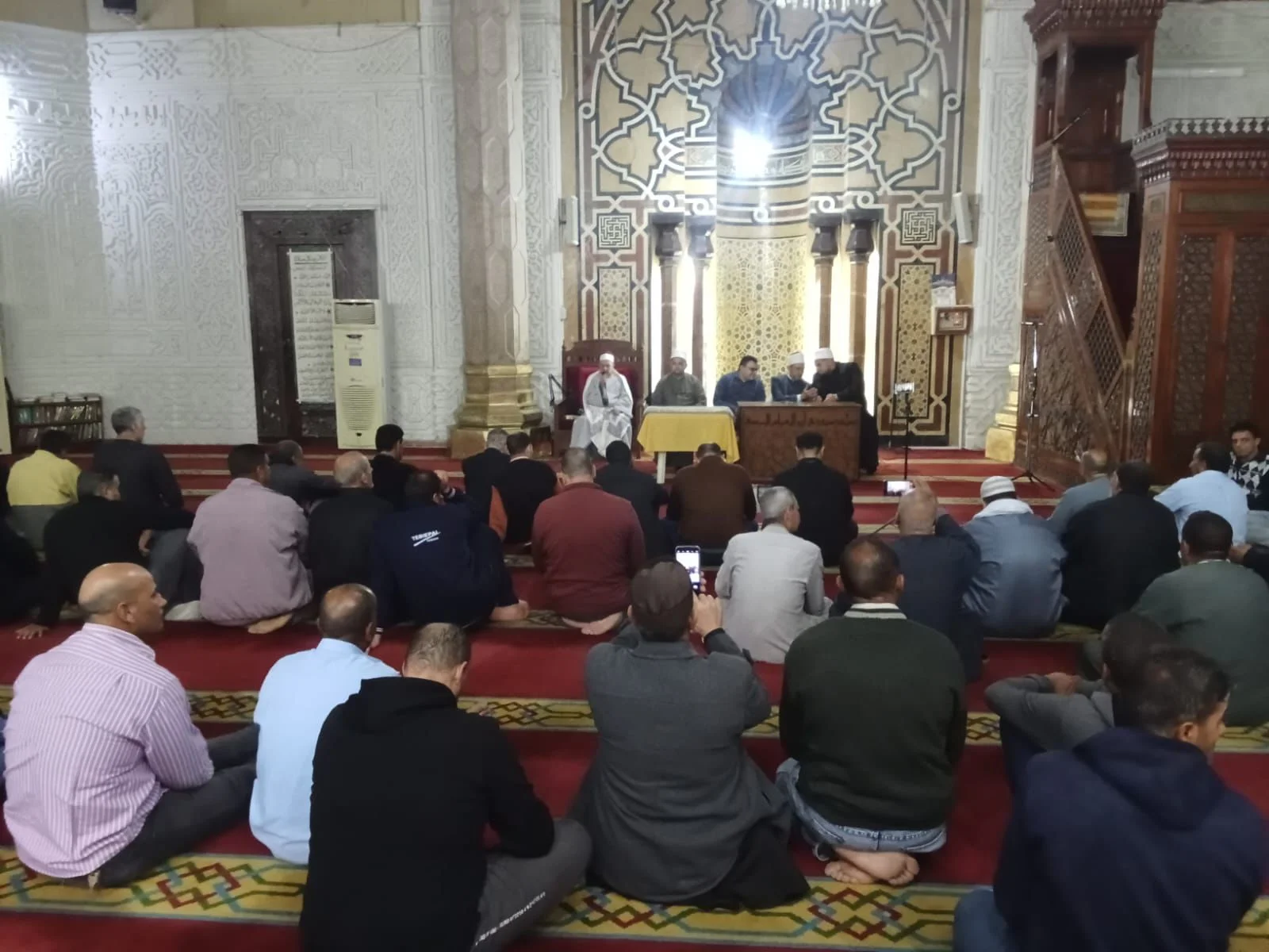 ندوة توعوية لمواجهة اليأس والأفكار السلبية بالإسكندرية