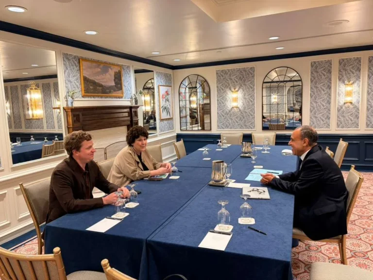 تعزيز العلاقات المصرية الأمريكية في حوار مع وزير الخارجية