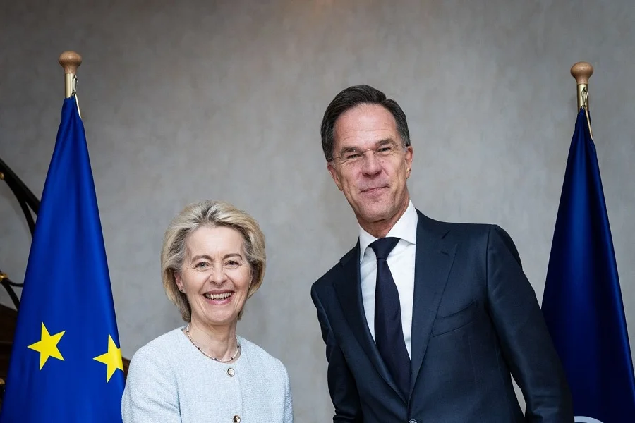 الناتو والاتحاد الأوروبي يعززان التعاون الدفاعي