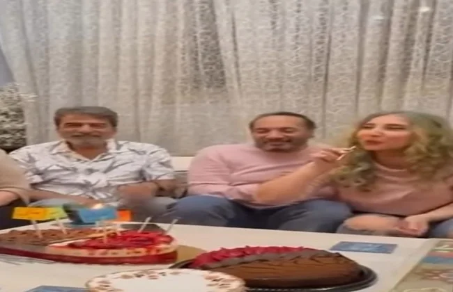 علي الحجار يحتفي بأصدقائه من نجوم الوسط الفني