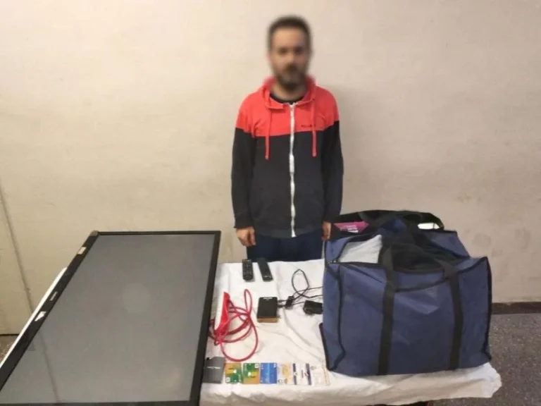 القبض على عاطل متهم بسرقة شقة في الشرقية