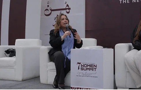 دعم البنك الأهلي المصري لتمكين المرأة