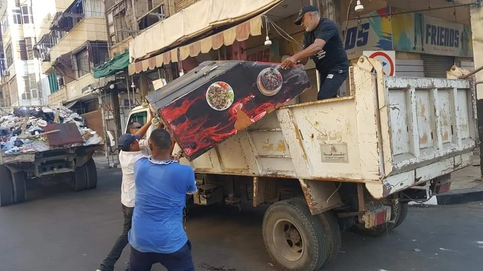 حملات مكثفة لإزالة الإشغالات في شوارع الإسكندرية