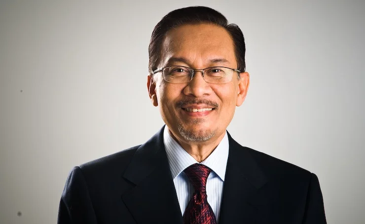 ماليزيا تعزز إمدادات الوقود لأستراليا