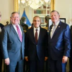 وزير الخارجية المصري يواصل لقاءاته في واشنطن