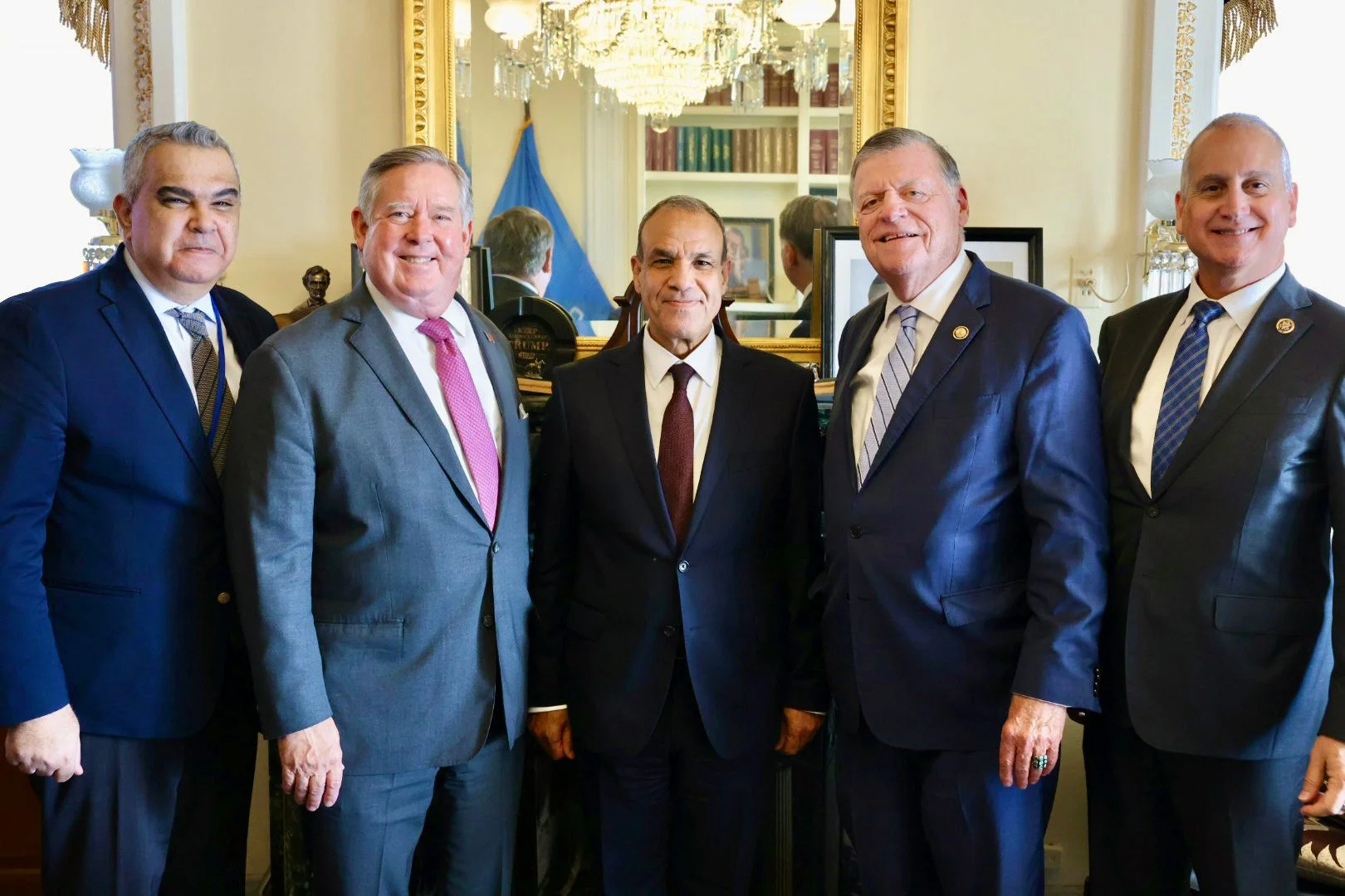 وزير الخارجية المصري يواصل لقاءاته في واشنطن