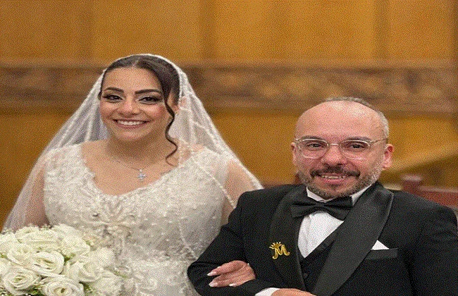 مينا أبو الدهب يحتفل بزفافه في أجواء عائلية مبهجة
