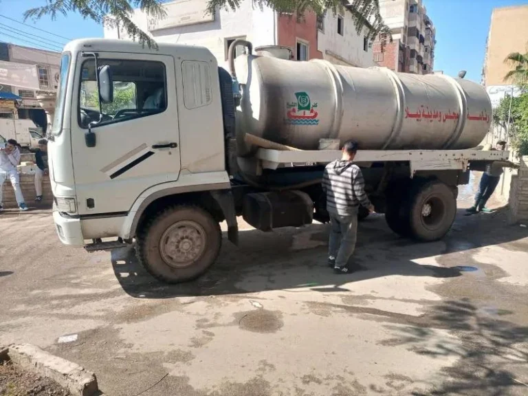 تطهير بيارات الصرف الصحي في كفرالشيخ