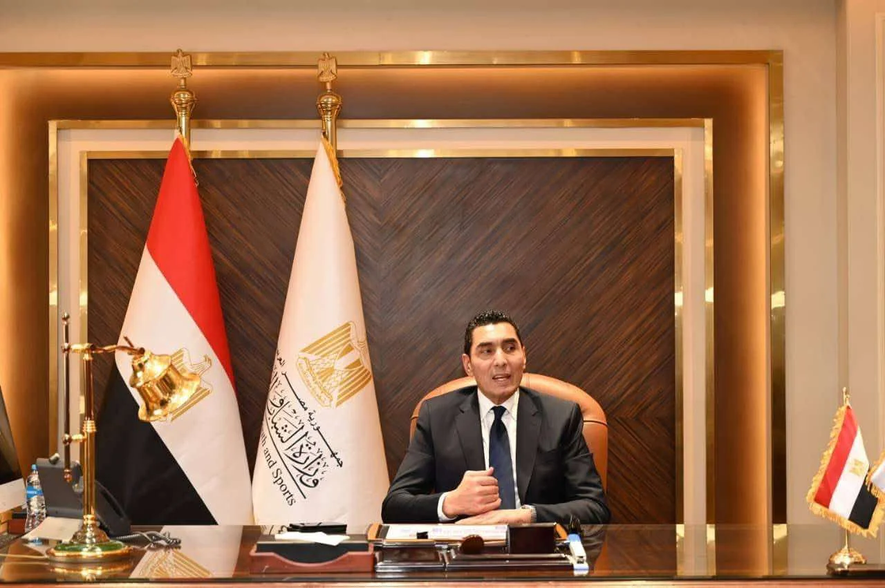 وزير الشباب والرياضة يهنئ الزمالك بالتأهل لنهائي الكونفدرالية