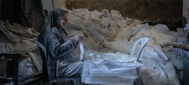 خسائر فادحة للنساء والفتيات في حرب غزة