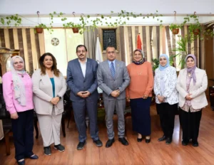 زيارة لجنة ترخيص بنوك الدم لجامعة أسيوط