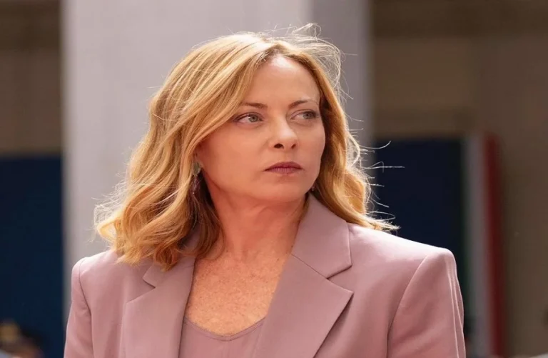 إيطاليا تعلن استعدادها لتأمين الملاحة في مضيق هرمز