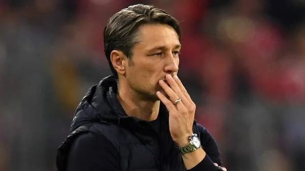 كوفاتش يرحب بعودة شالكه إلى بوندسليجا